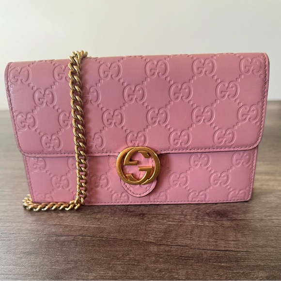 Gucci 🎀 WOC - Picture 5 of 16